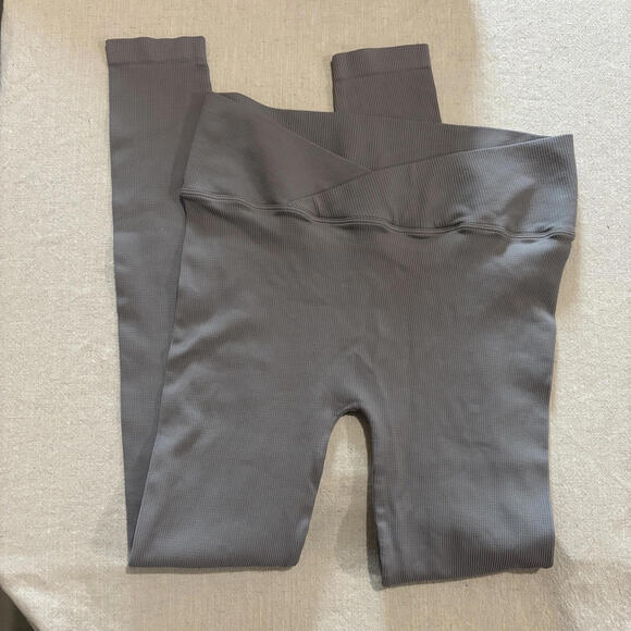 Nikibiki Dusk Cross Over Ribbed Leggings - Picture 1 of 5